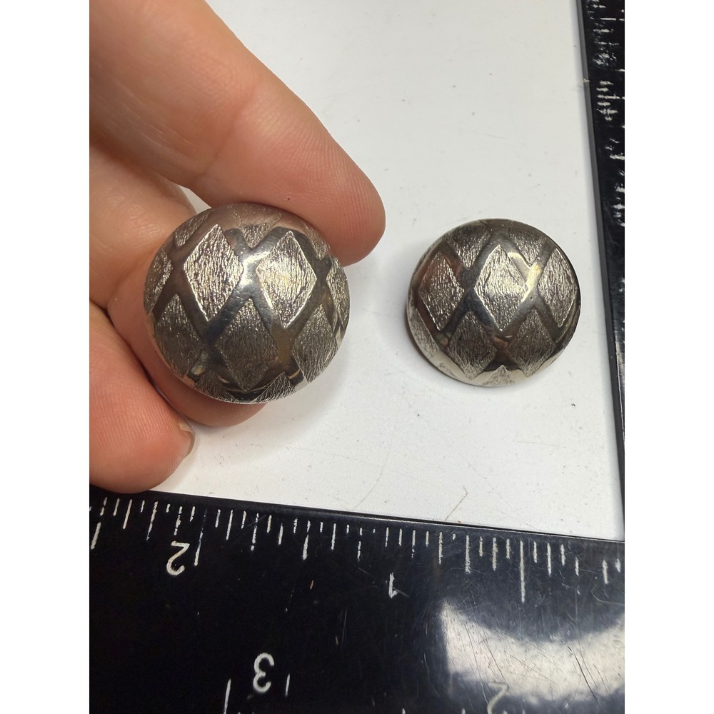 Vintage Silver Tone Diamond Etched Dome Button Clip On Earrings Geometric